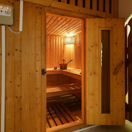Rege - Wellness House Pensionat *