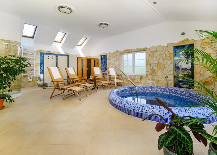 Rege - Wellness House 埃格尔